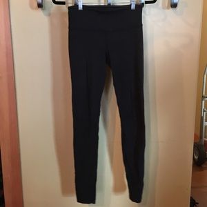 Wunder Under Low Rise Leggings